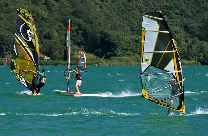 Nauka windsurfingu – czy warto się jej podjąć?
