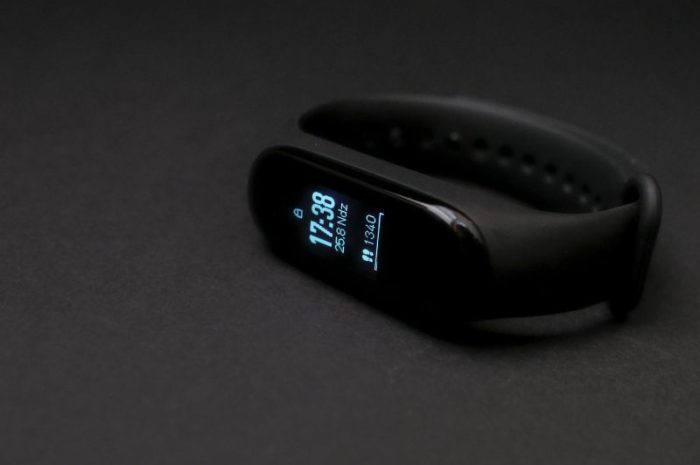 Smartband od Garmin – czy jest wart uwagi?