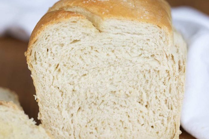 Ile kalorii ma ciasto drożdżowe w 100g? Czy jest zdrowe?