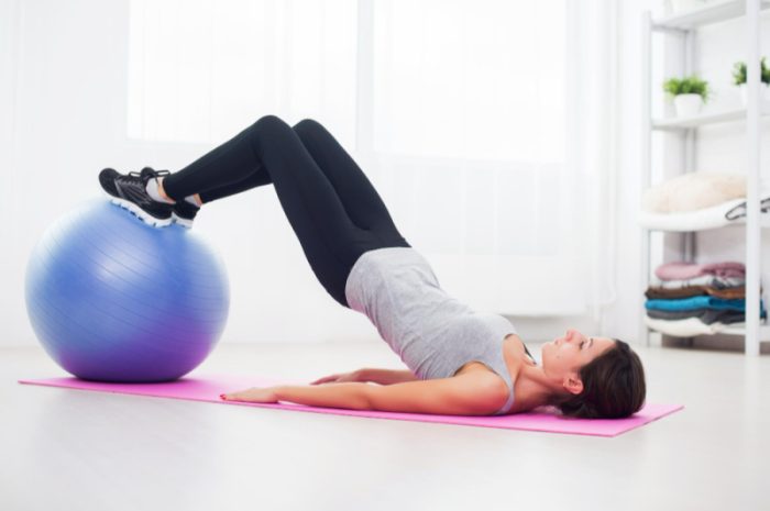 Ćwiczenia na mięśnie dna miednicy – 15 skutecznych przykładów