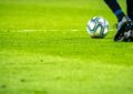 Ostatnie dni letniego okna transferowego – kogo jeszcze potrzebują kluby Ekstraklasy przed zamknięciem okna?
