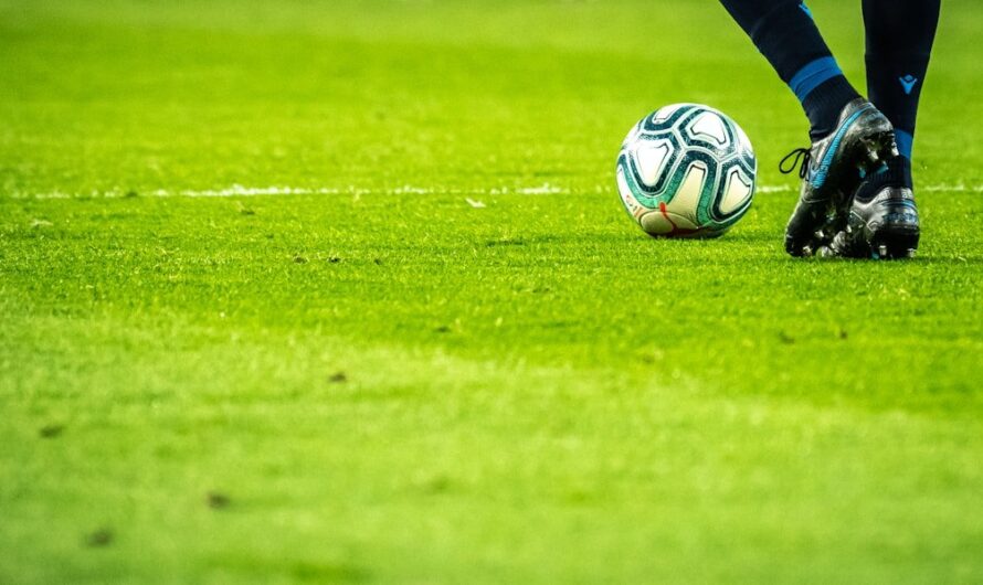 Ostatnie dni letniego okna transferowego – kogo jeszcze potrzebują kluby Ekstraklasy przed zamknięciem okna?